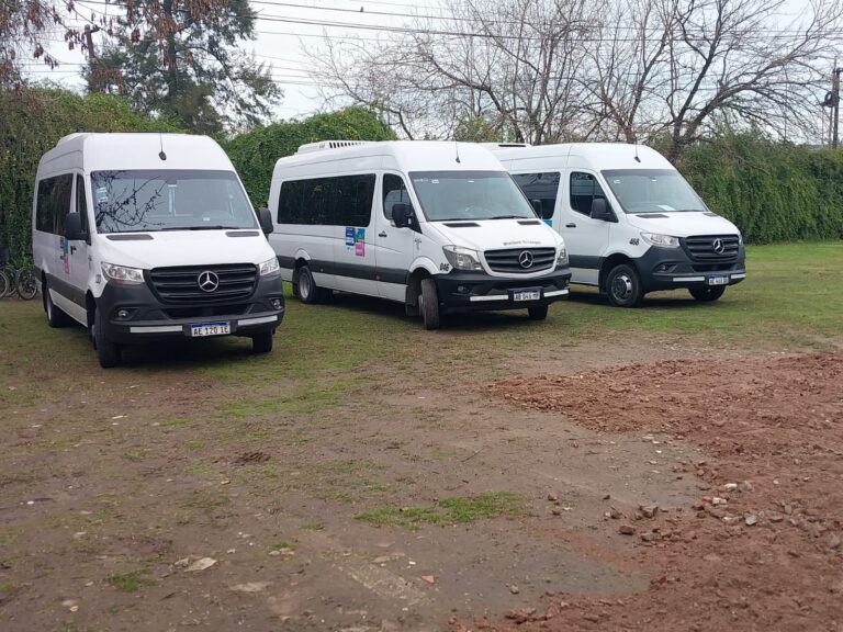 Combi 19 pasajeros